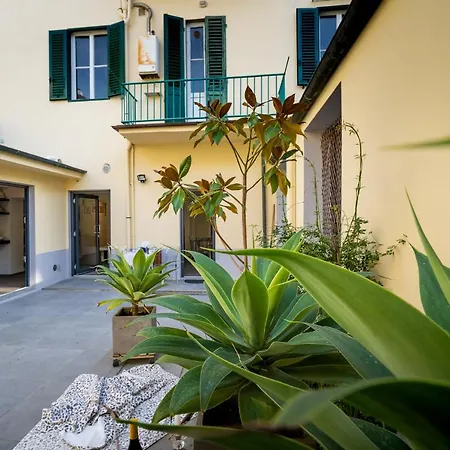 Daire Pianista's House *